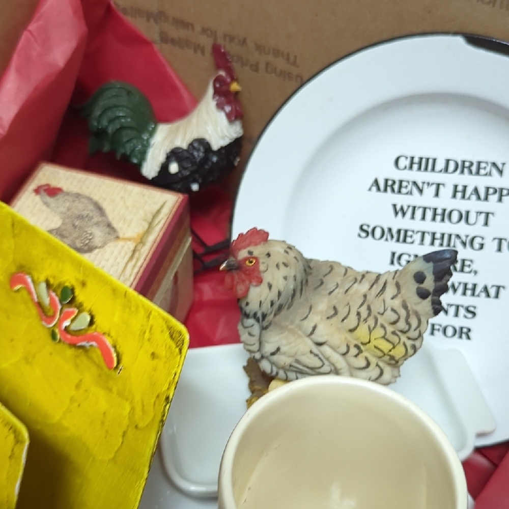 Chicken Themed Kitchen Set - Picture 2 of 5